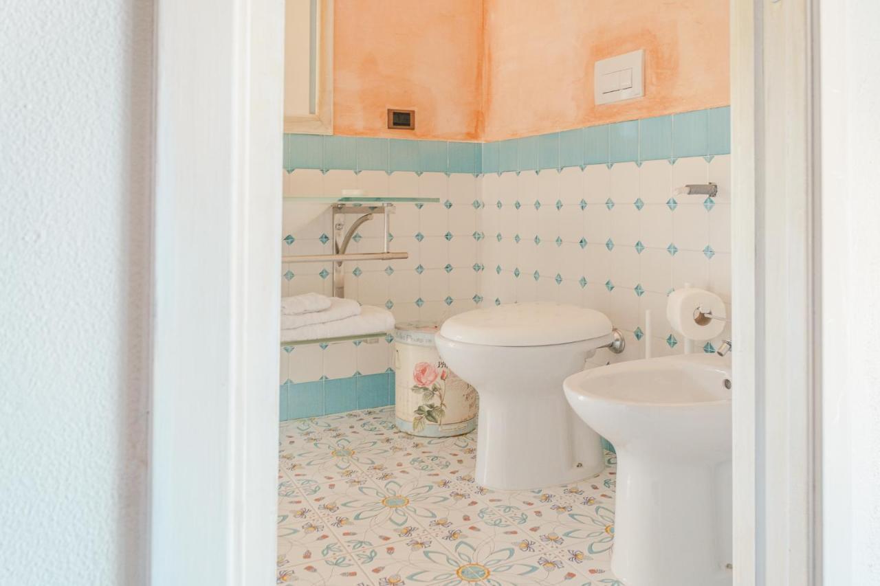 Bed and Breakfast La Casa Nel Borgo Сан-Никола-Арчелла Экстерьер фото