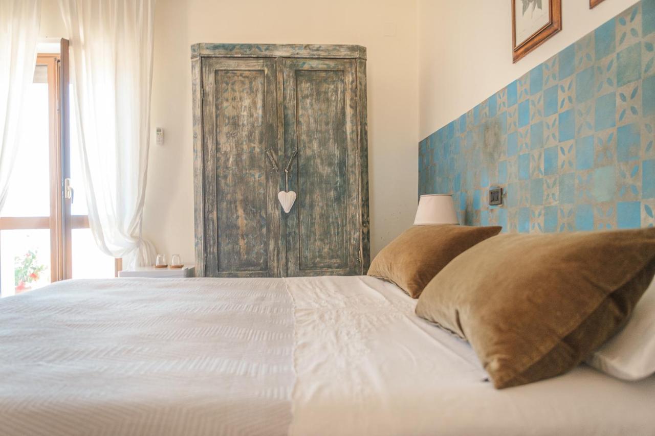 Bed and Breakfast La Casa Nel Borgo Сан-Никола-Арчелла Экстерьер фото